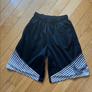 Nike Elite Kids Black and White Striped Shorts